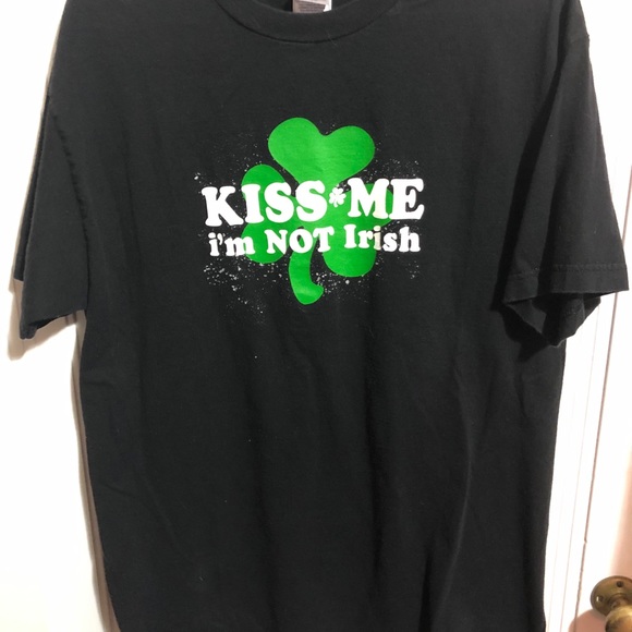AAA KISS ME IM NOT IRISH MENS T SHIRT large - Picture 2 of 9